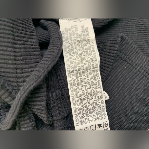 Forever 21 Good Times Black Ribbed Tank Top W/ Ajustable Sides Size Medium - Picture 6 of 9